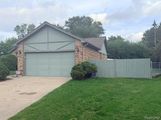4832 Colony Court