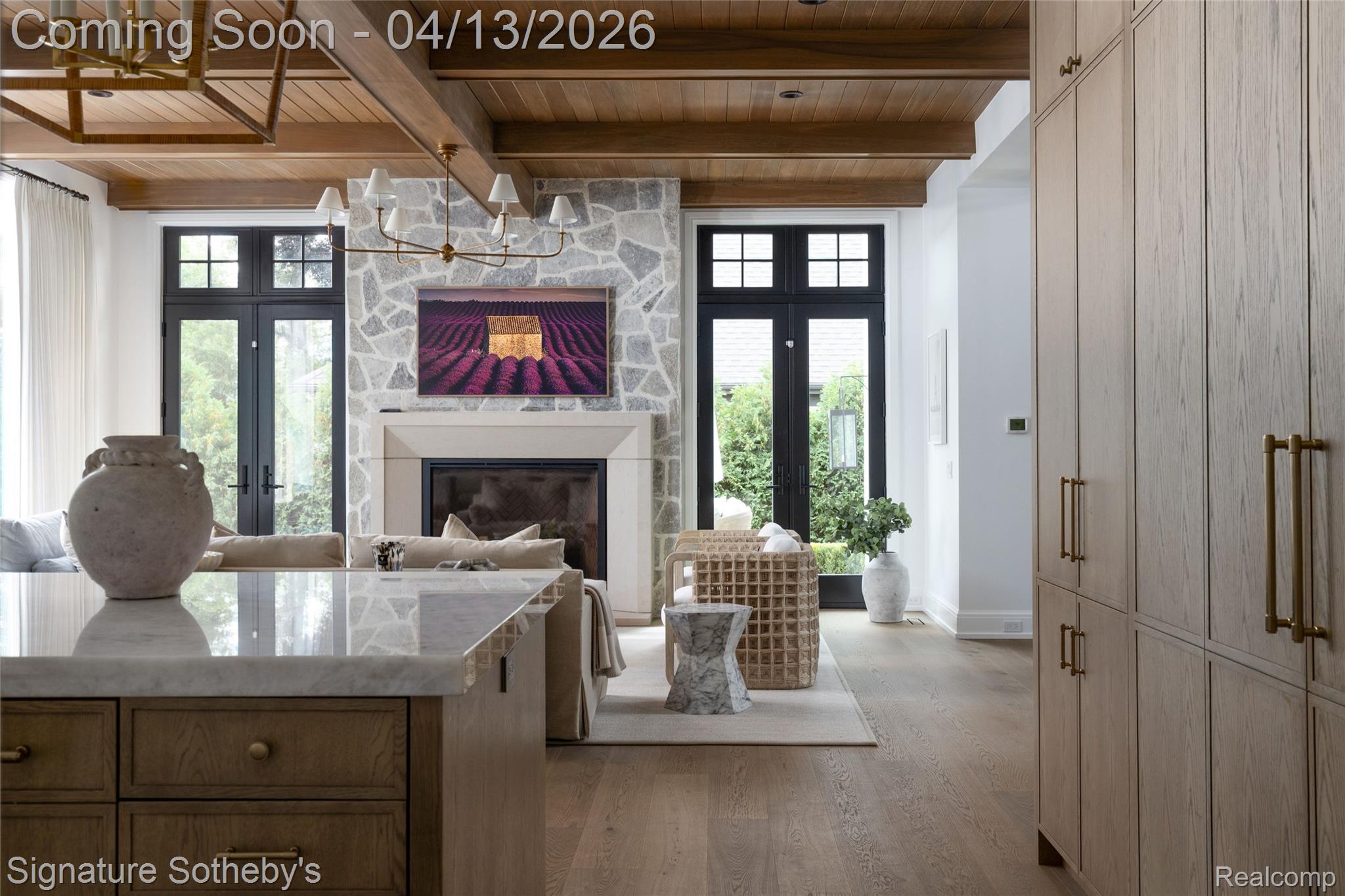 1398 Chesterfield Avenue