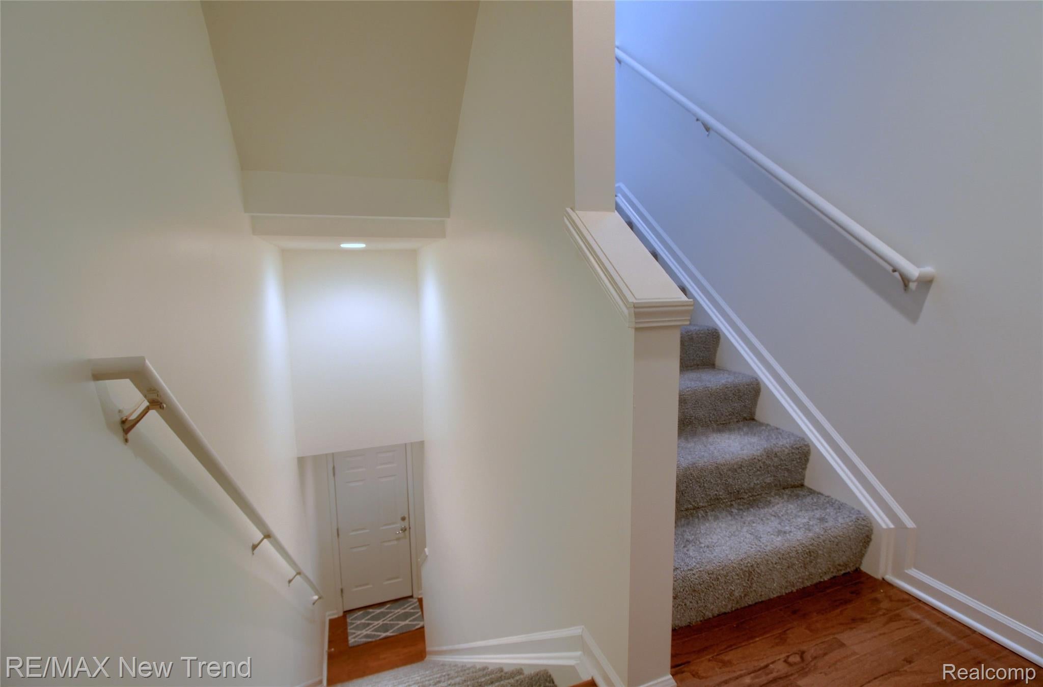28021 HOPKINS Drive