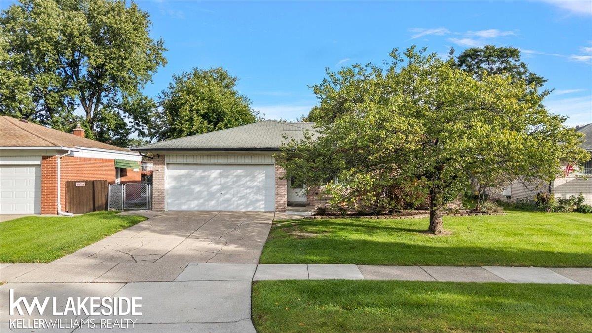 13747 Joyce Drive