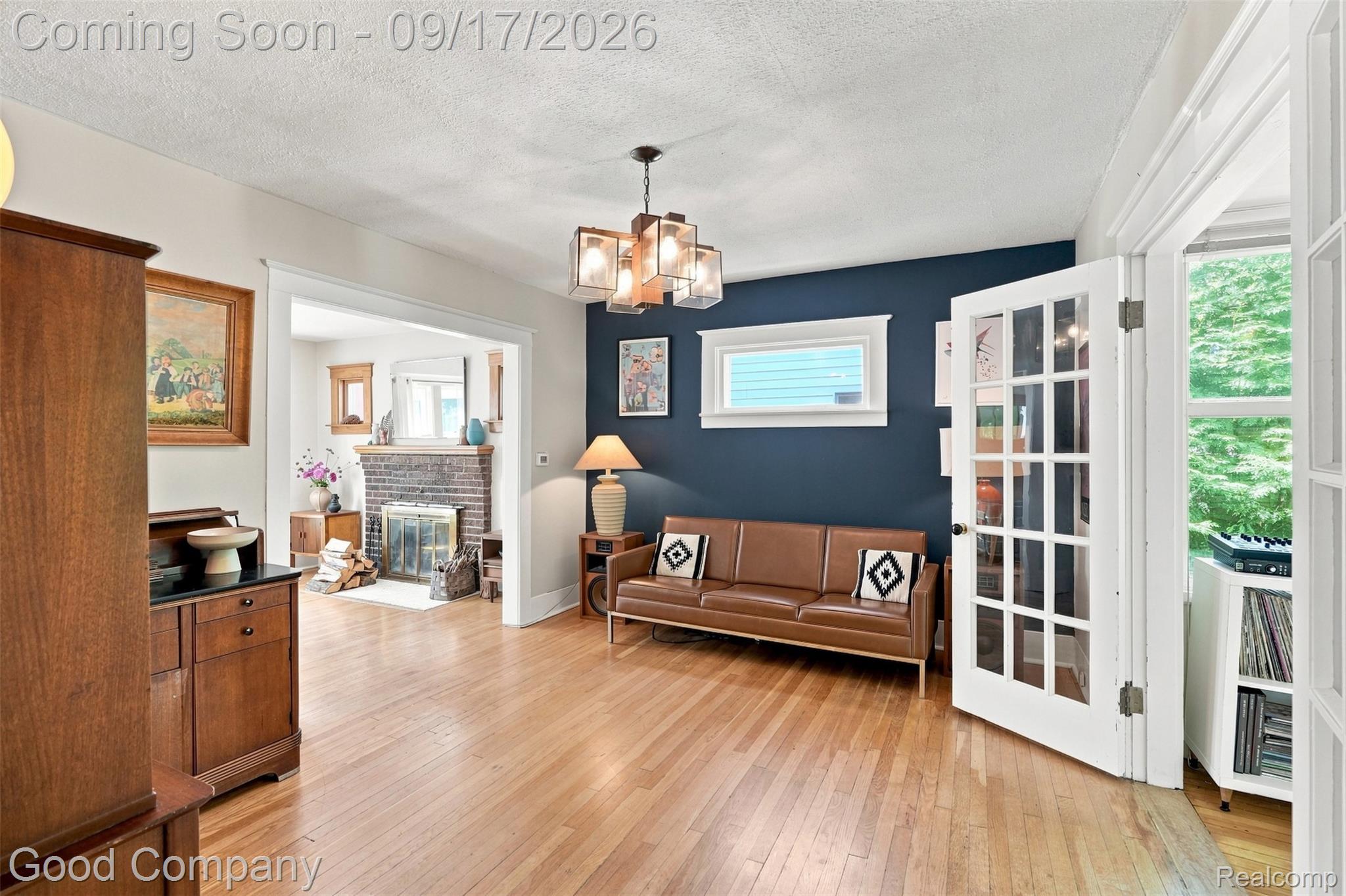 535 Gardenia Avenue