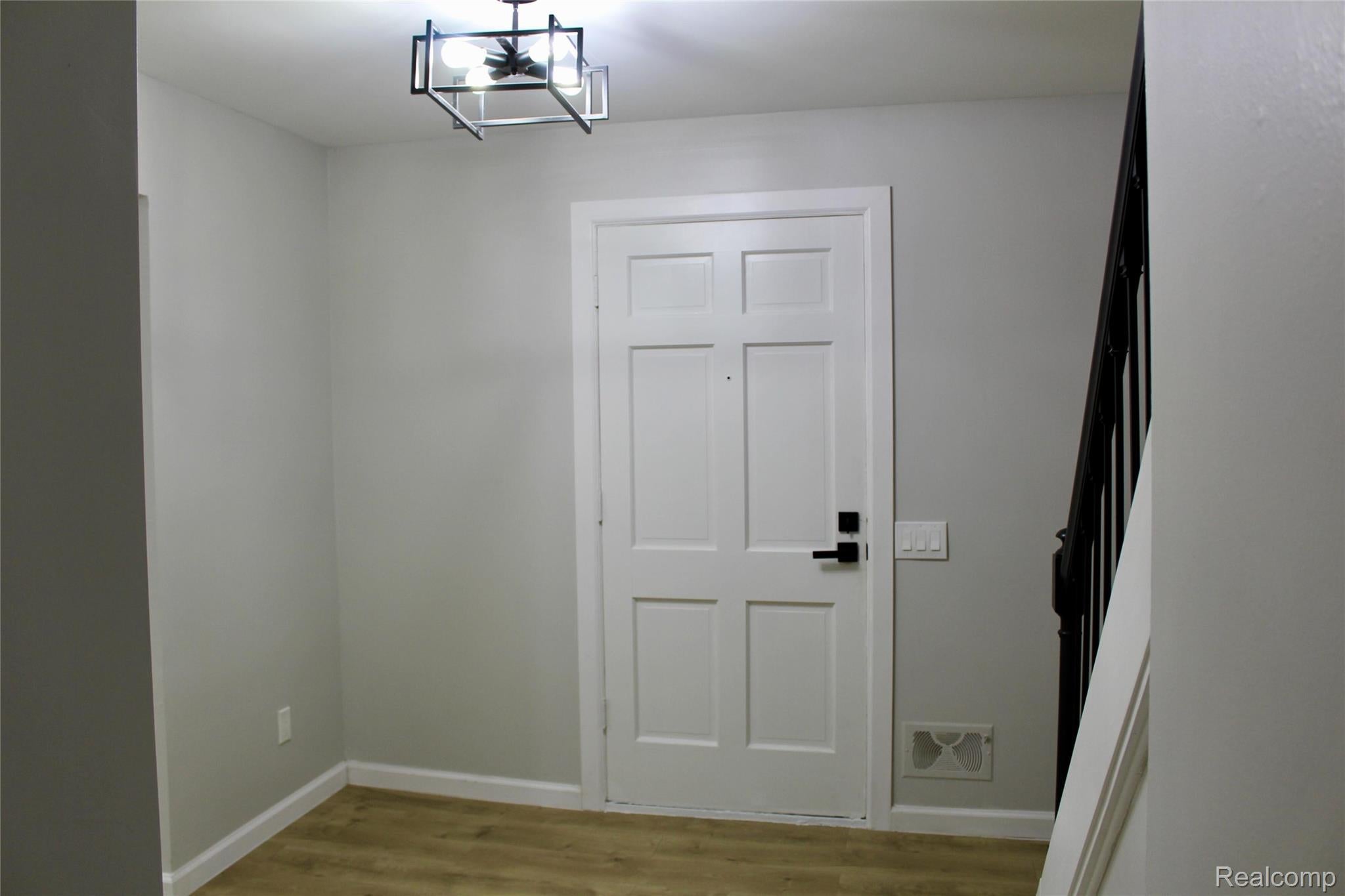 5620 Old Carriage Lane