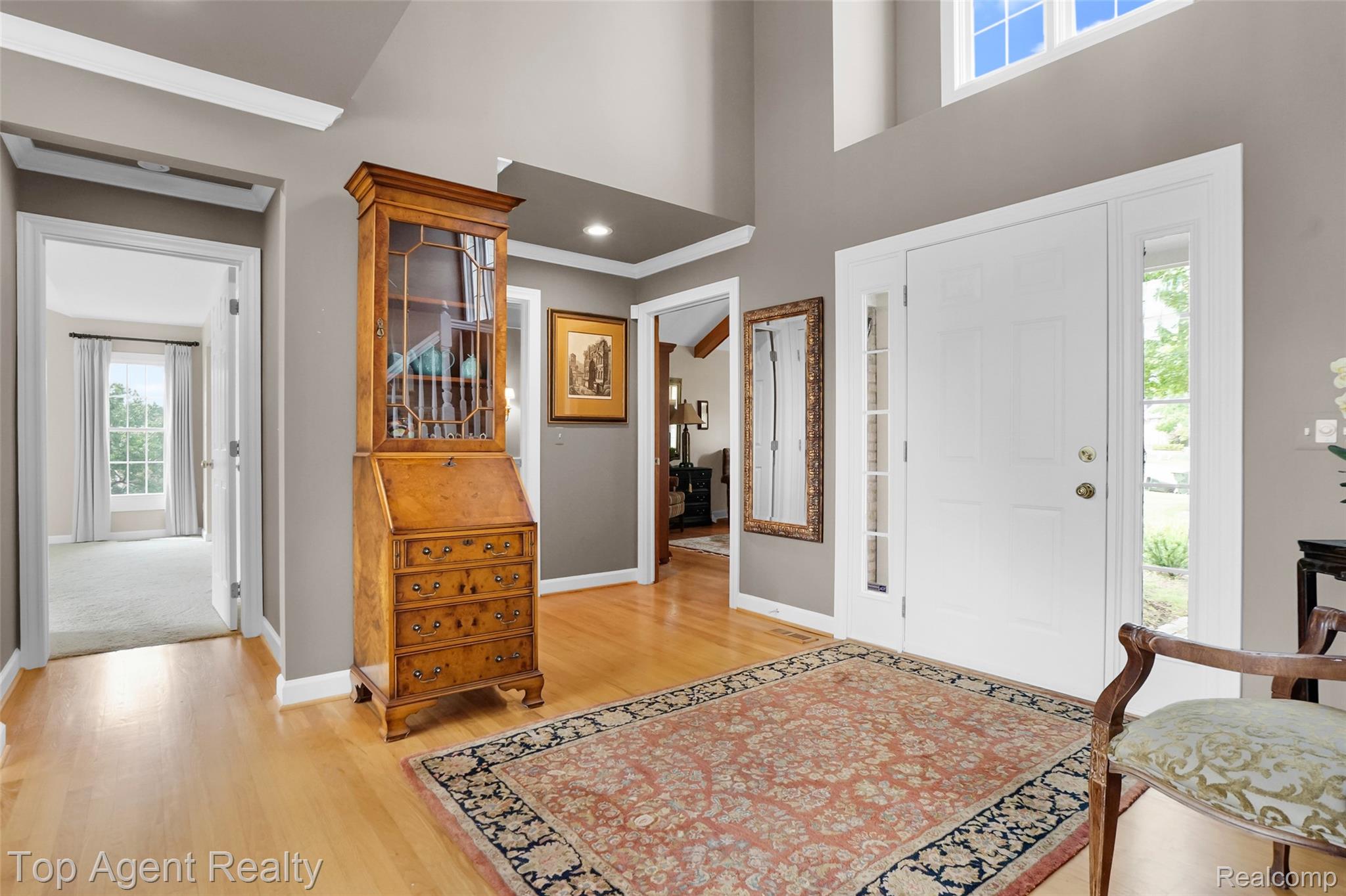 6369 Peach Tree Court