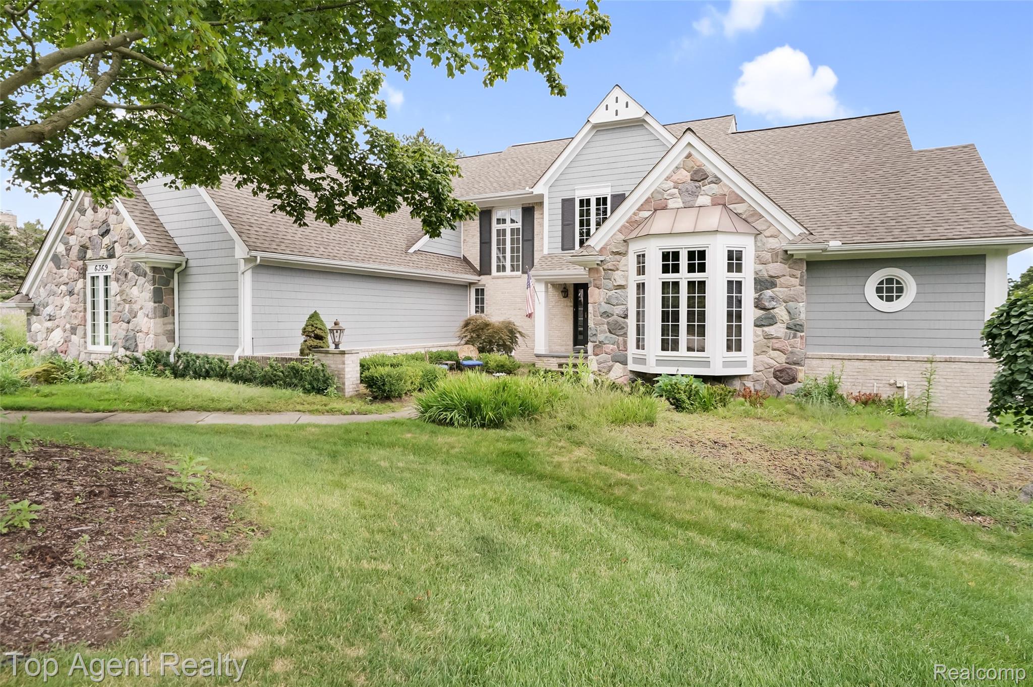6369 Peach Tree Court