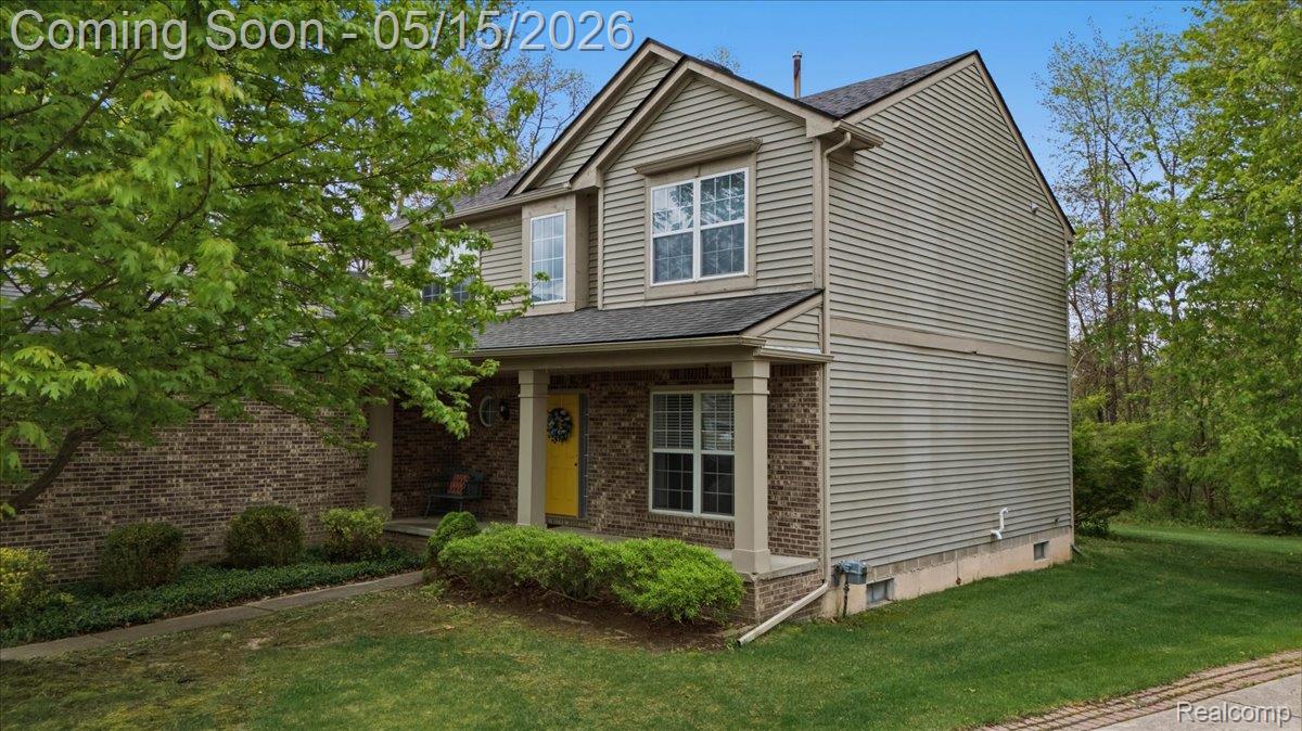 9148 Lakewood Drive