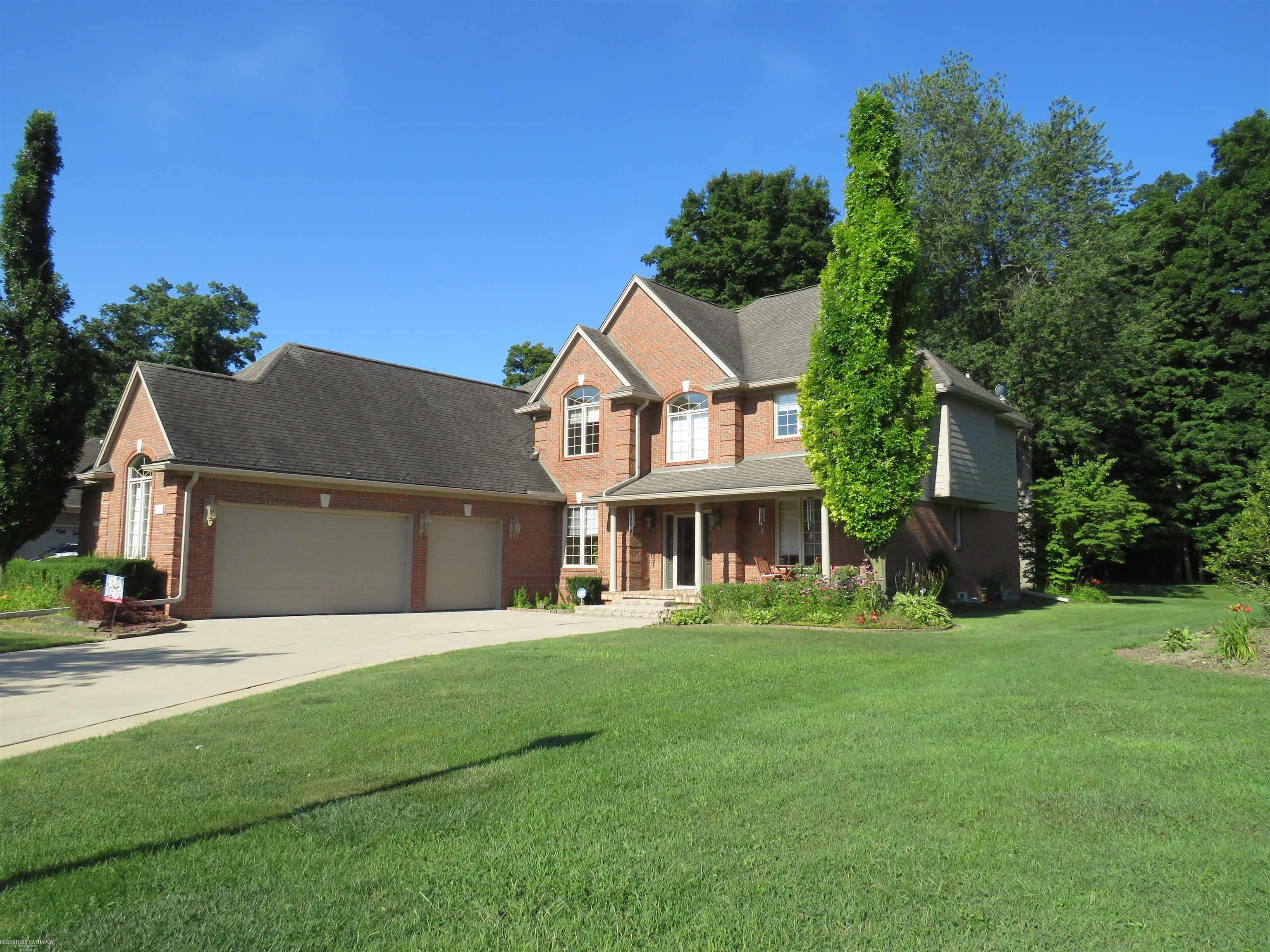 Washington Township, Michigan 48094, United States, 5 Bedrooms Bedrooms, ,4 BathroomsBathrooms,Residential,Active,176622