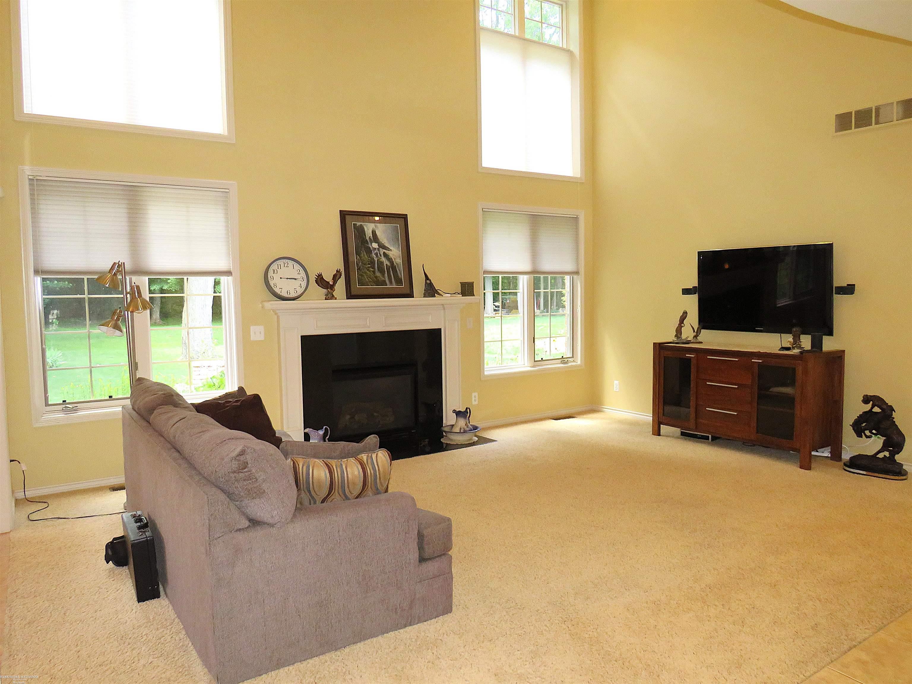 Washington Township, Michigan 48094, United States, 5 Bedrooms Bedrooms, ,4 BathroomsBathrooms,Residential,Active,176622