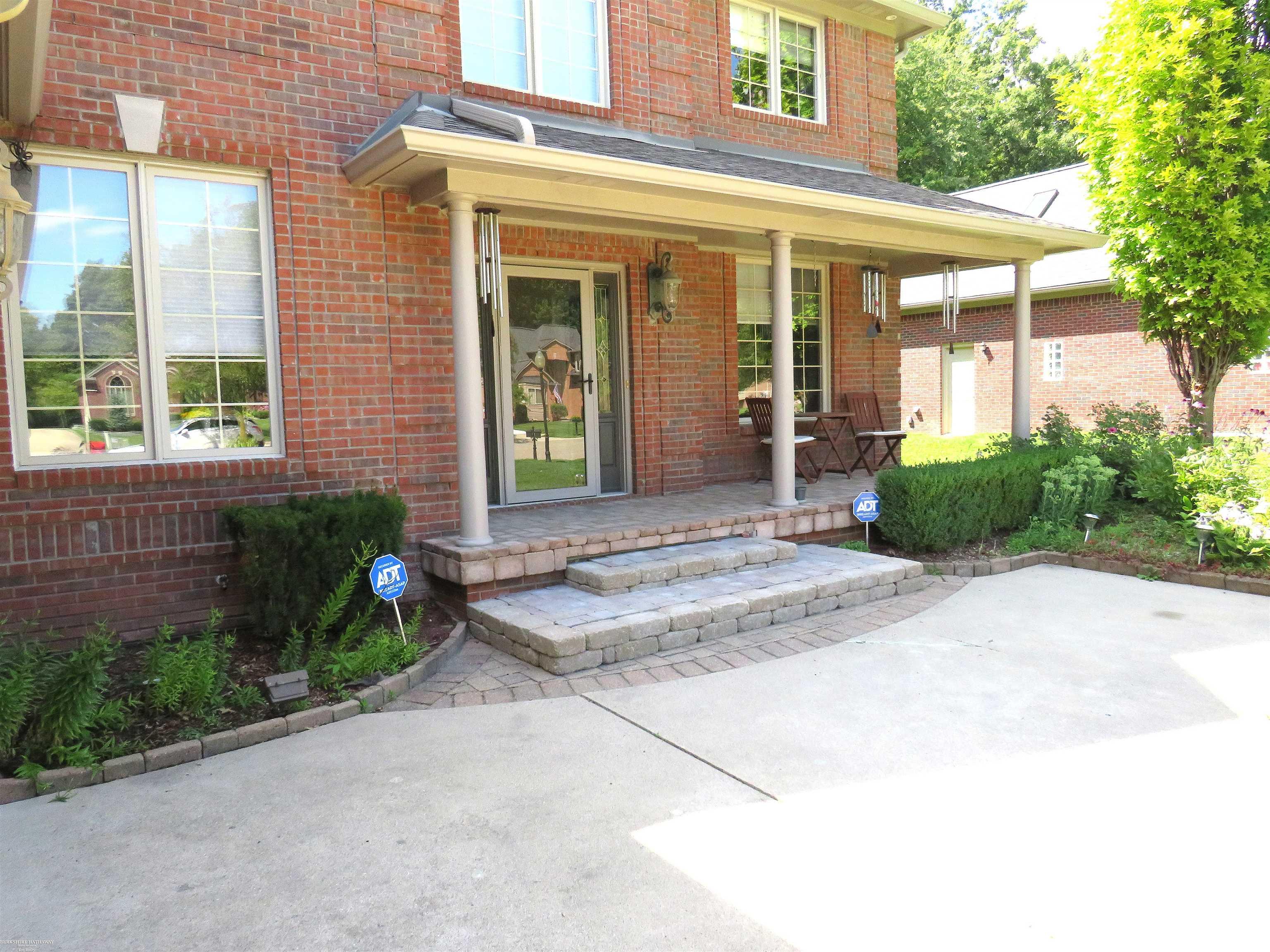 Washington Township, Michigan 48094, United States, 5 Bedrooms Bedrooms, ,4 BathroomsBathrooms,Residential,Active,176622