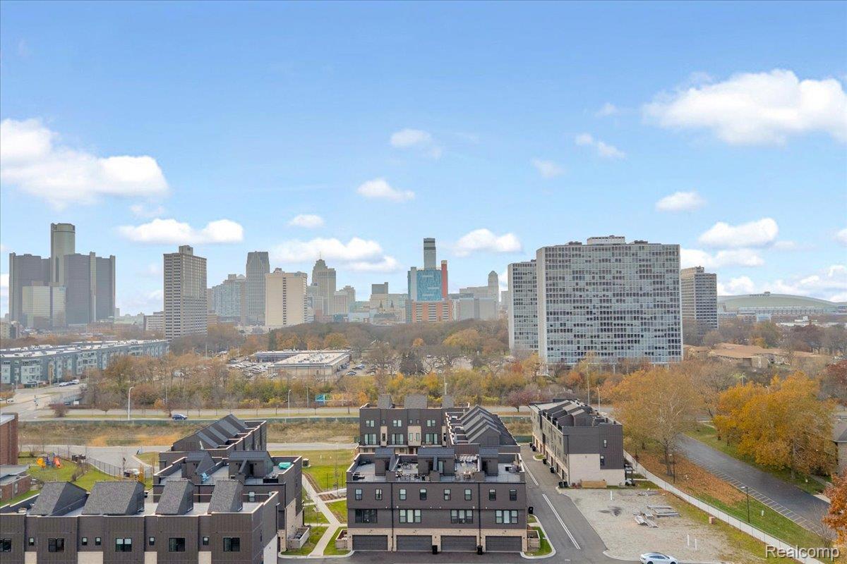 Detroit, Michigan 48207, United States, 3 Bedrooms Bedrooms, ,3 BathroomsBathrooms,Residential,Coming Soon,248464