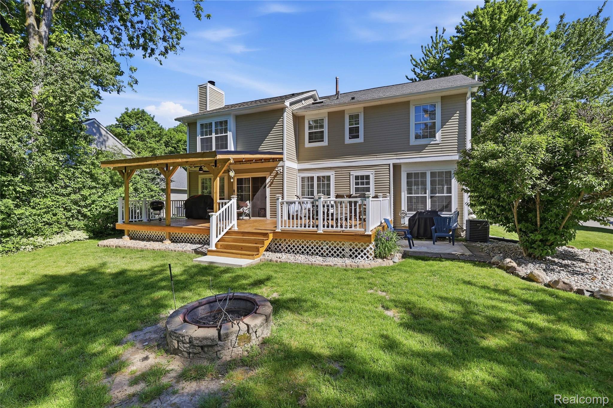 6003 Cedar Bend Drive