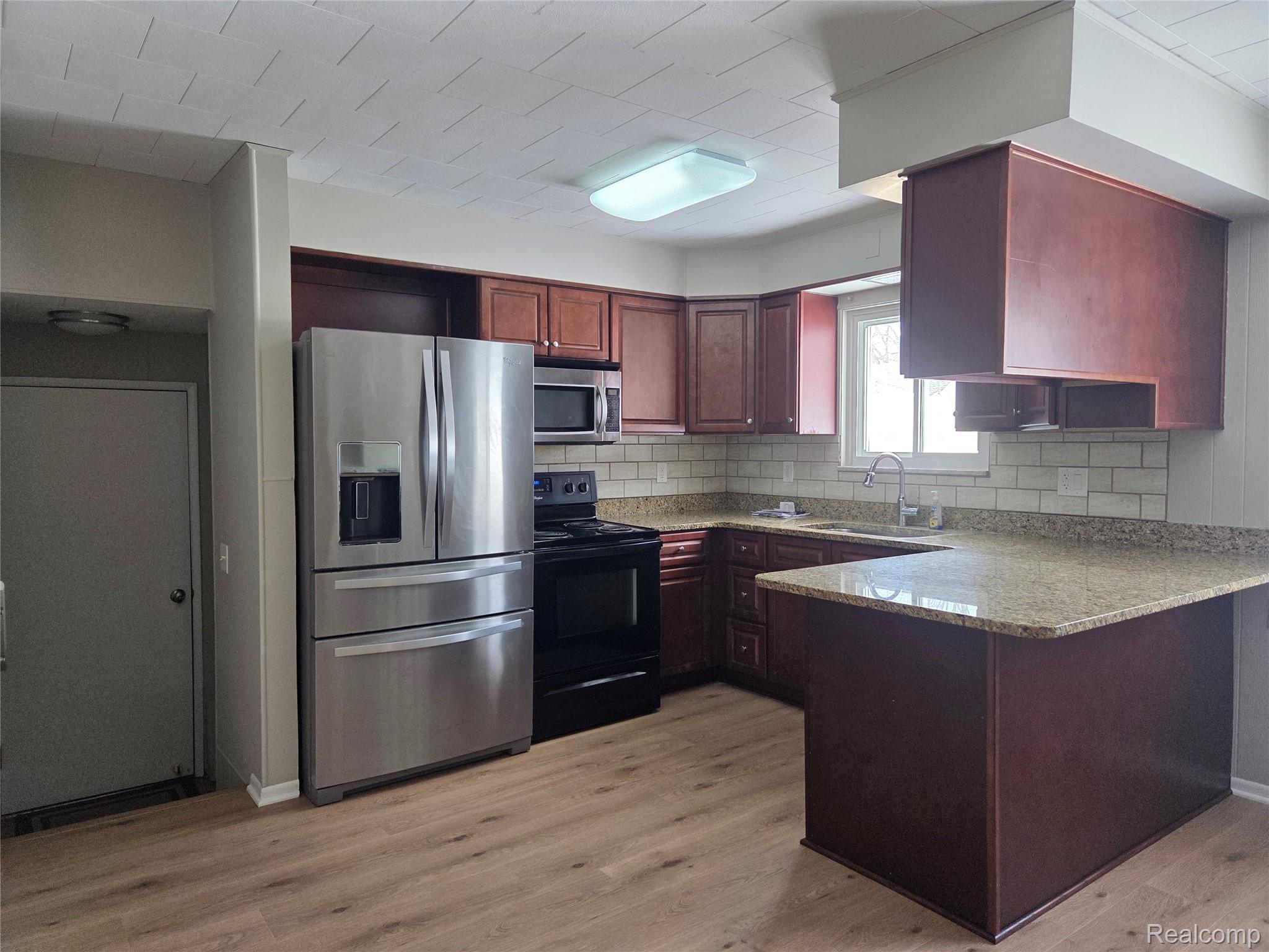 5016 S Old Us Highway 23