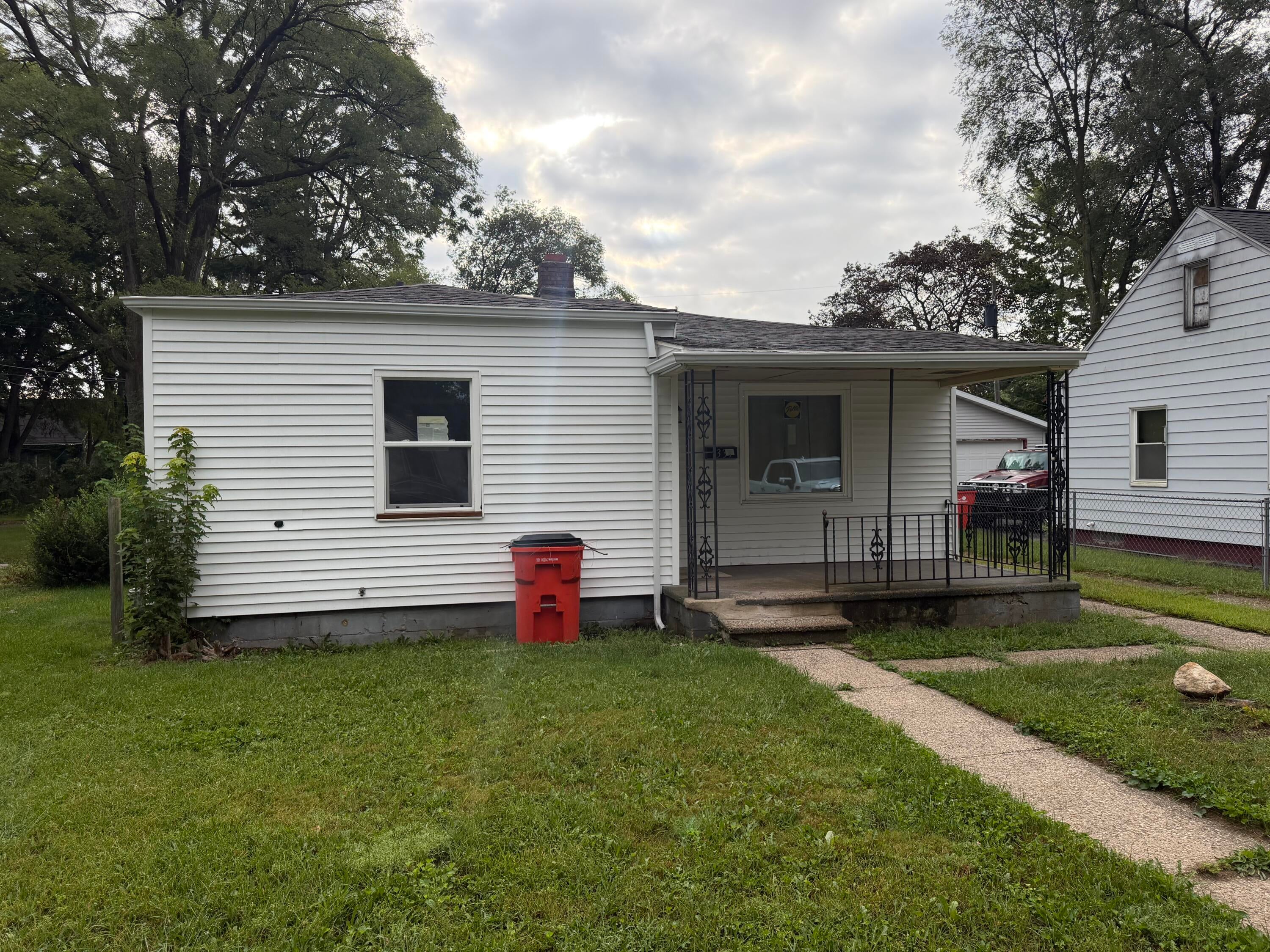 1339 Jennings Avenue
