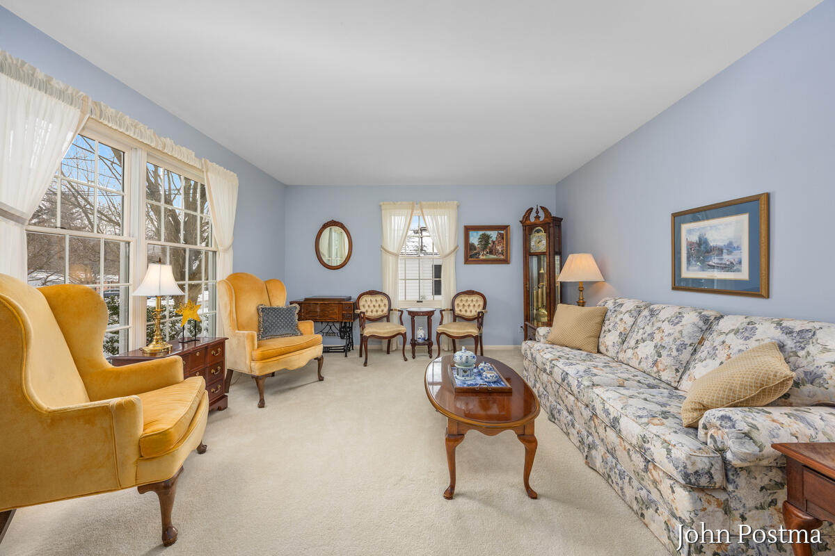 2401 Okemos Drive SE