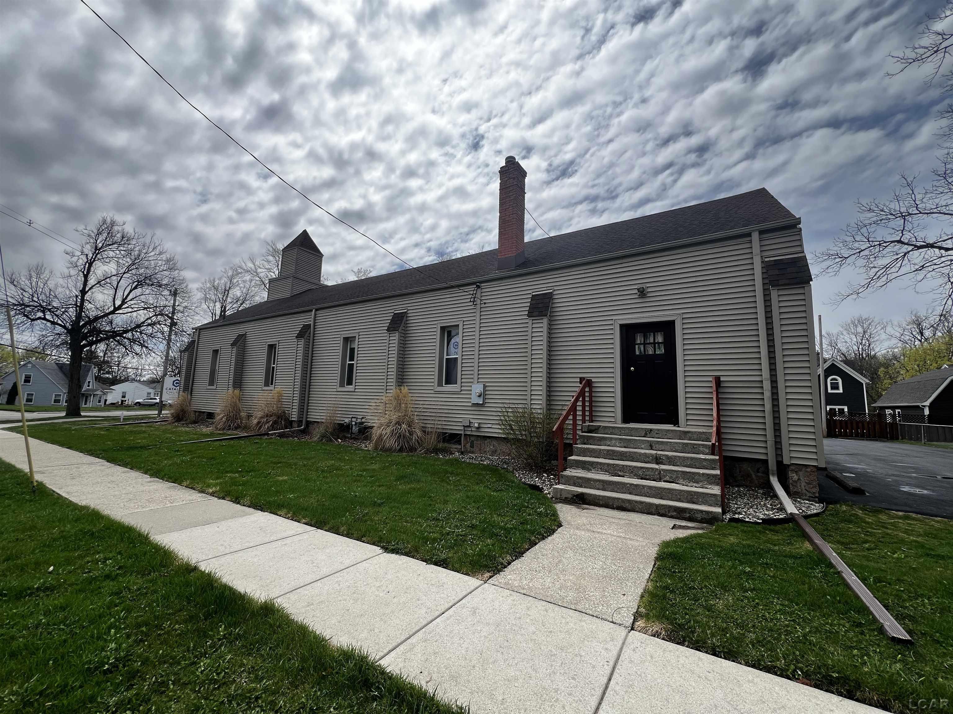 227 GREENLY Street