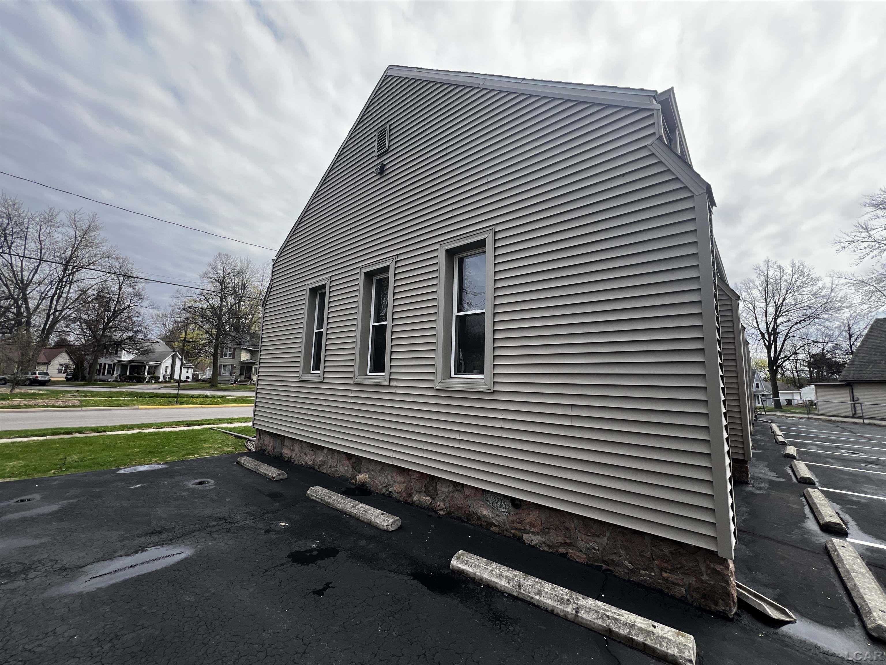 227 GREENLY Street