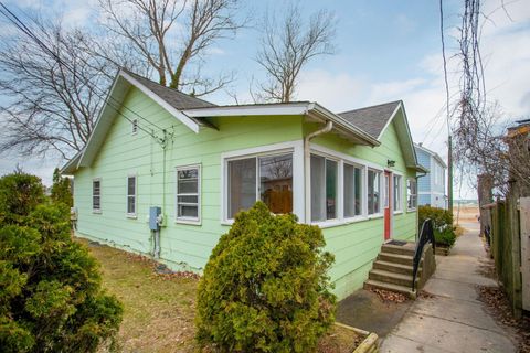 36.5 Lake Shore Drive South Haven City MI 49090