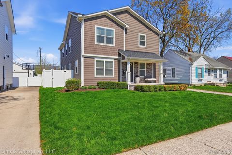 716 Cherry Avenue Royal Oak City MI 48073
