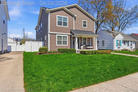 716 Cherry Avenue Royal Oak City MI 48073