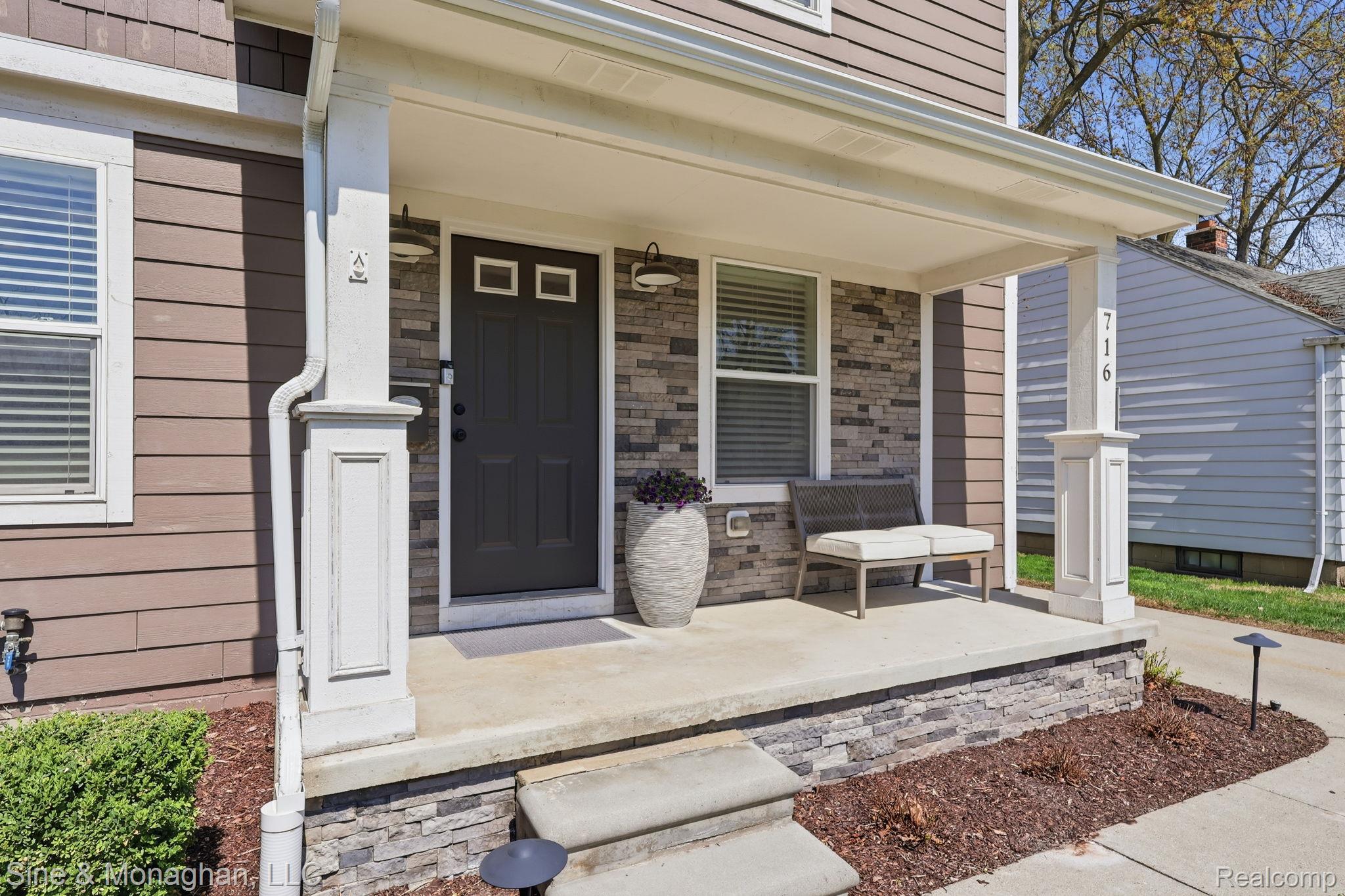 716 Cherry Avenue