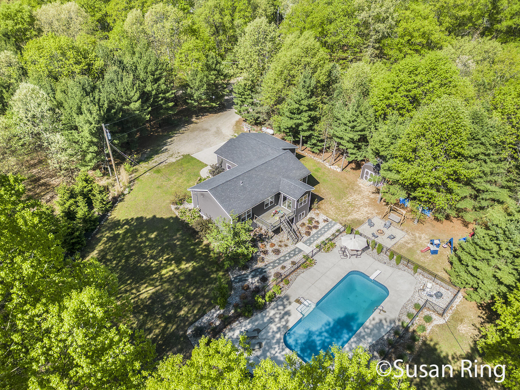 Algoma Township, Michigan 49341, United States, 3 Bedrooms Bedrooms, ,2 BathroomsBathrooms,Residential,Pending,144791