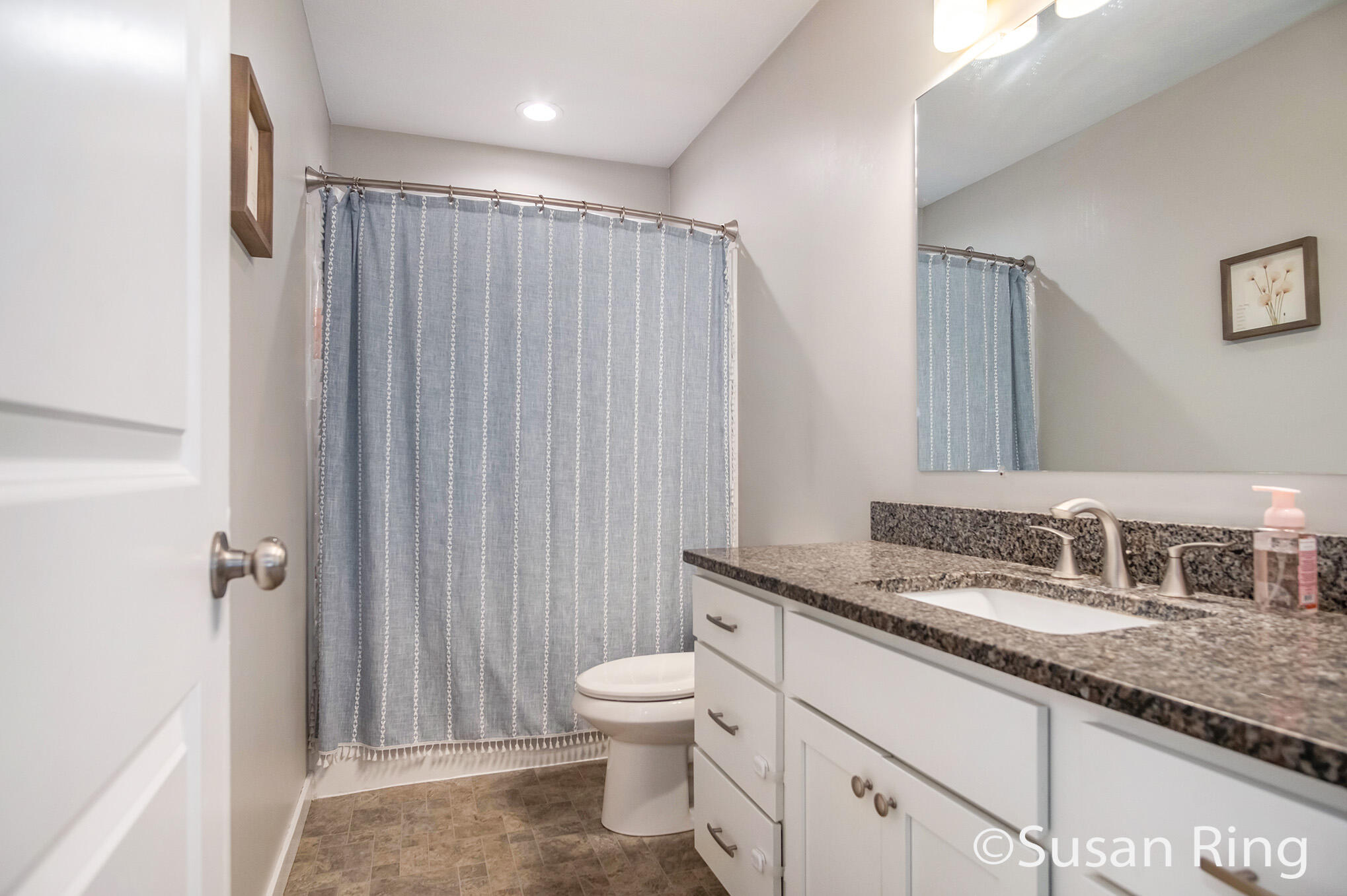 Algoma Township, Michigan 49341, United States, 3 Bedrooms Bedrooms, ,2 BathroomsBathrooms,Residential,Pending,144791