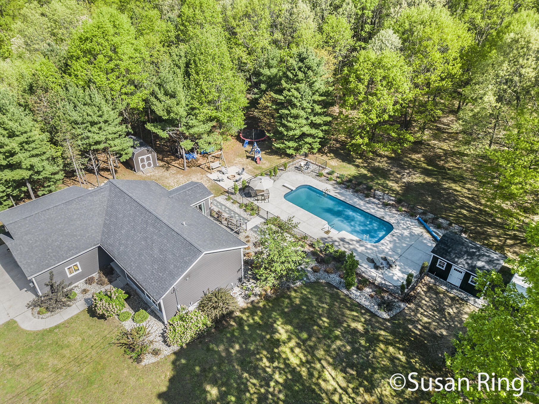 Algoma Township, Michigan 49341, United States, 3 Bedrooms Bedrooms, ,2 BathroomsBathrooms,Residential,Pending,144791