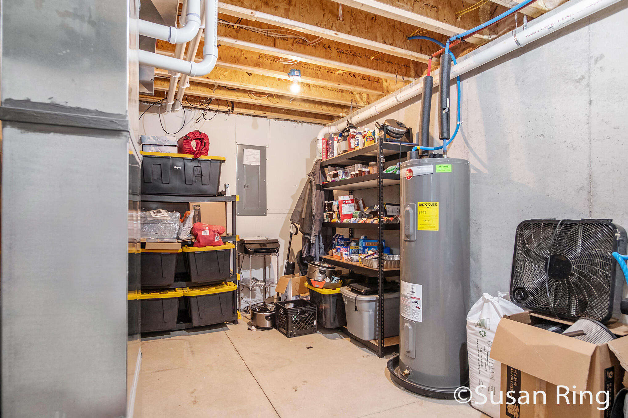 Algoma Township, Michigan 49341, United States, 3 Bedrooms Bedrooms, ,2 BathroomsBathrooms,Residential,Pending,144791