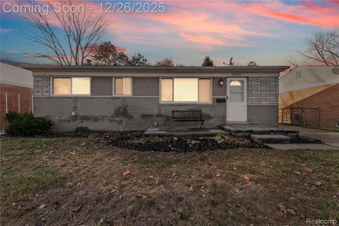 33329 Cheryl Street Clinton Charter Township MI 48035