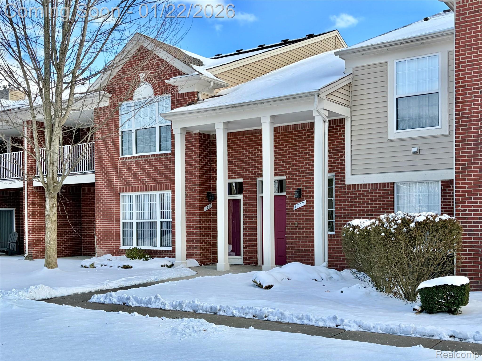 1709 Deepwood Circle 57