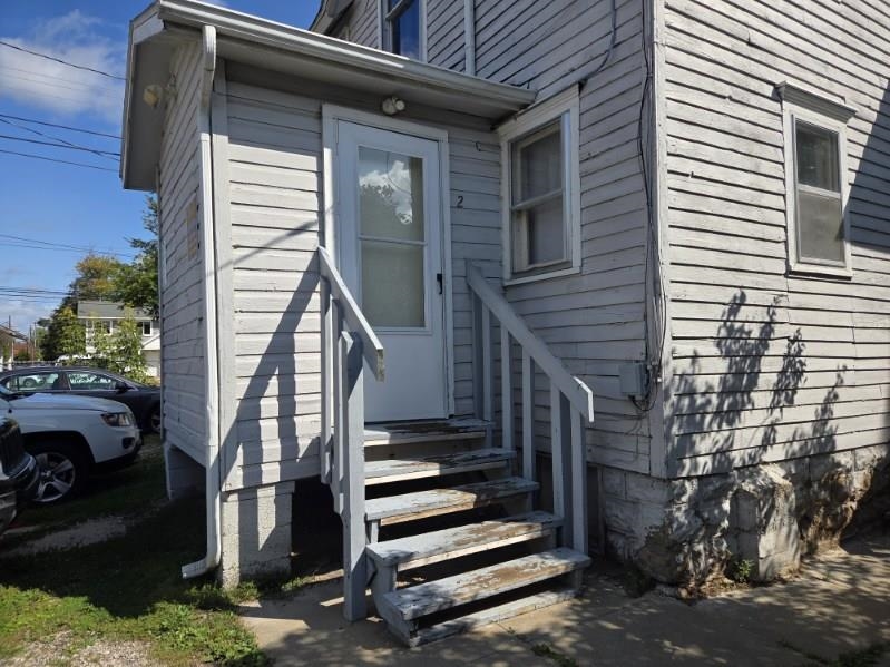 1004 University Street