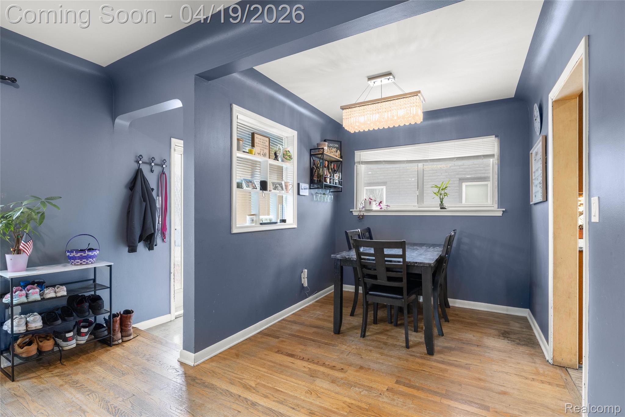 7213 Cortland Avenue