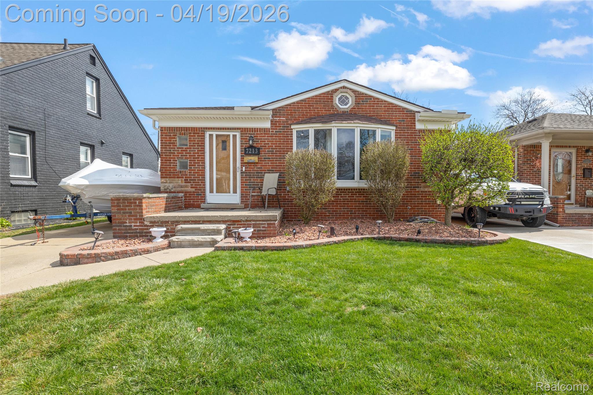 7213 Cortland Avenue