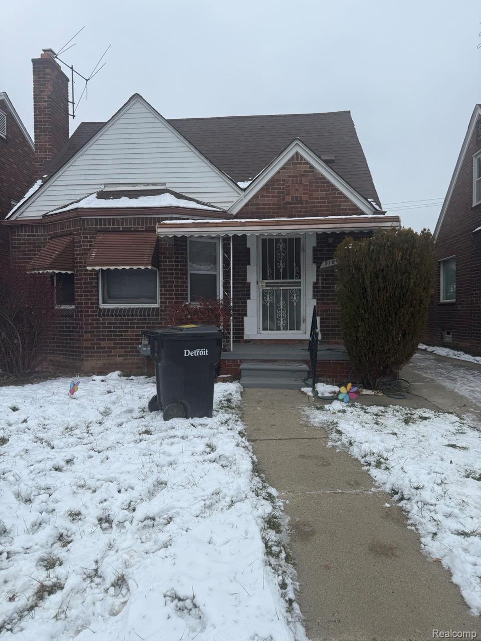 9180 Hartwell Street