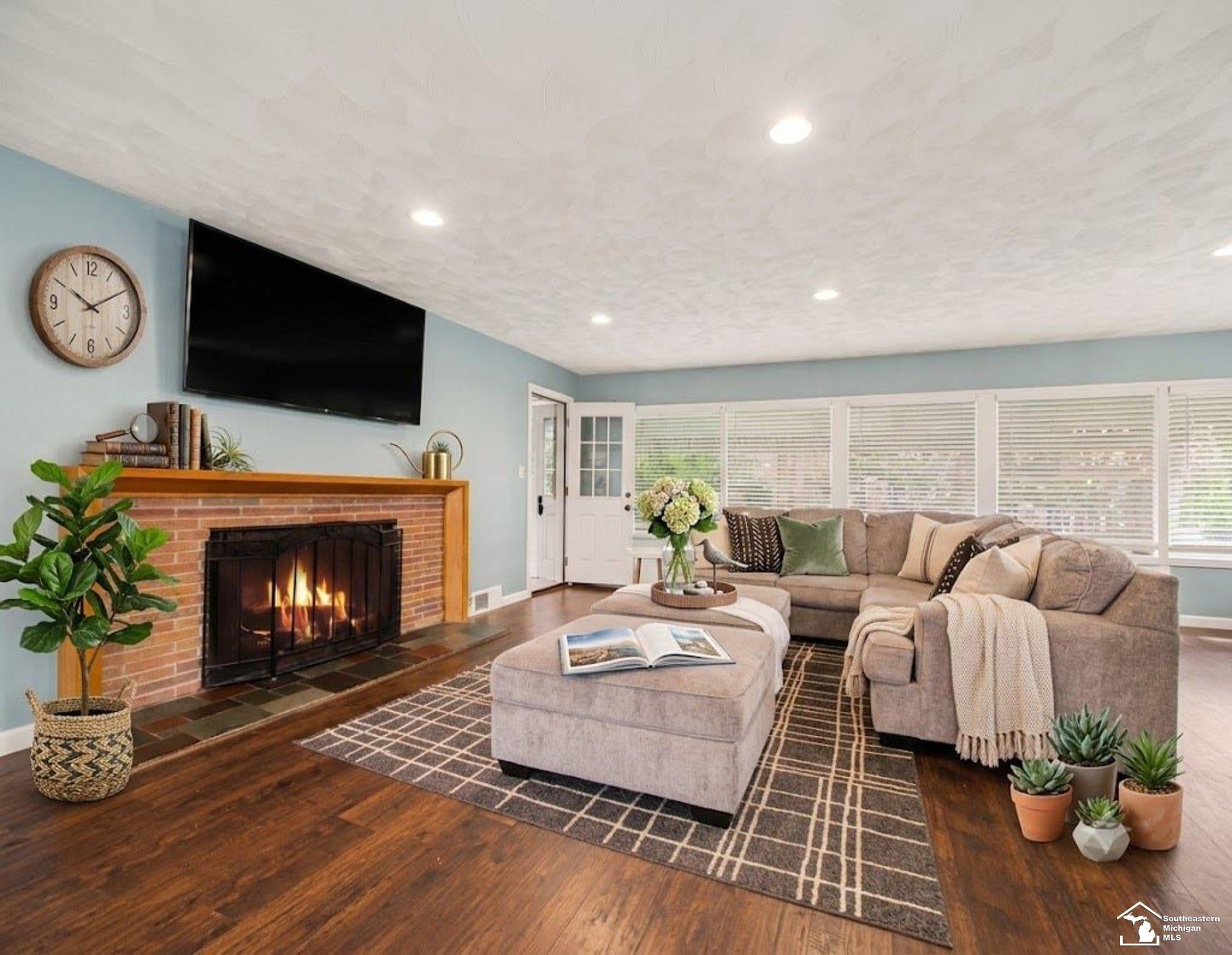 330 Cole Road