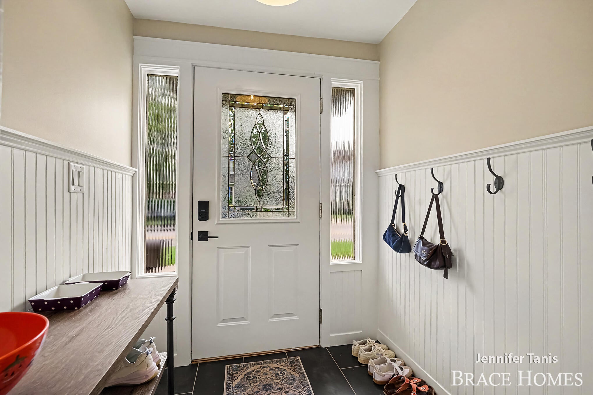 147 E 16th Street