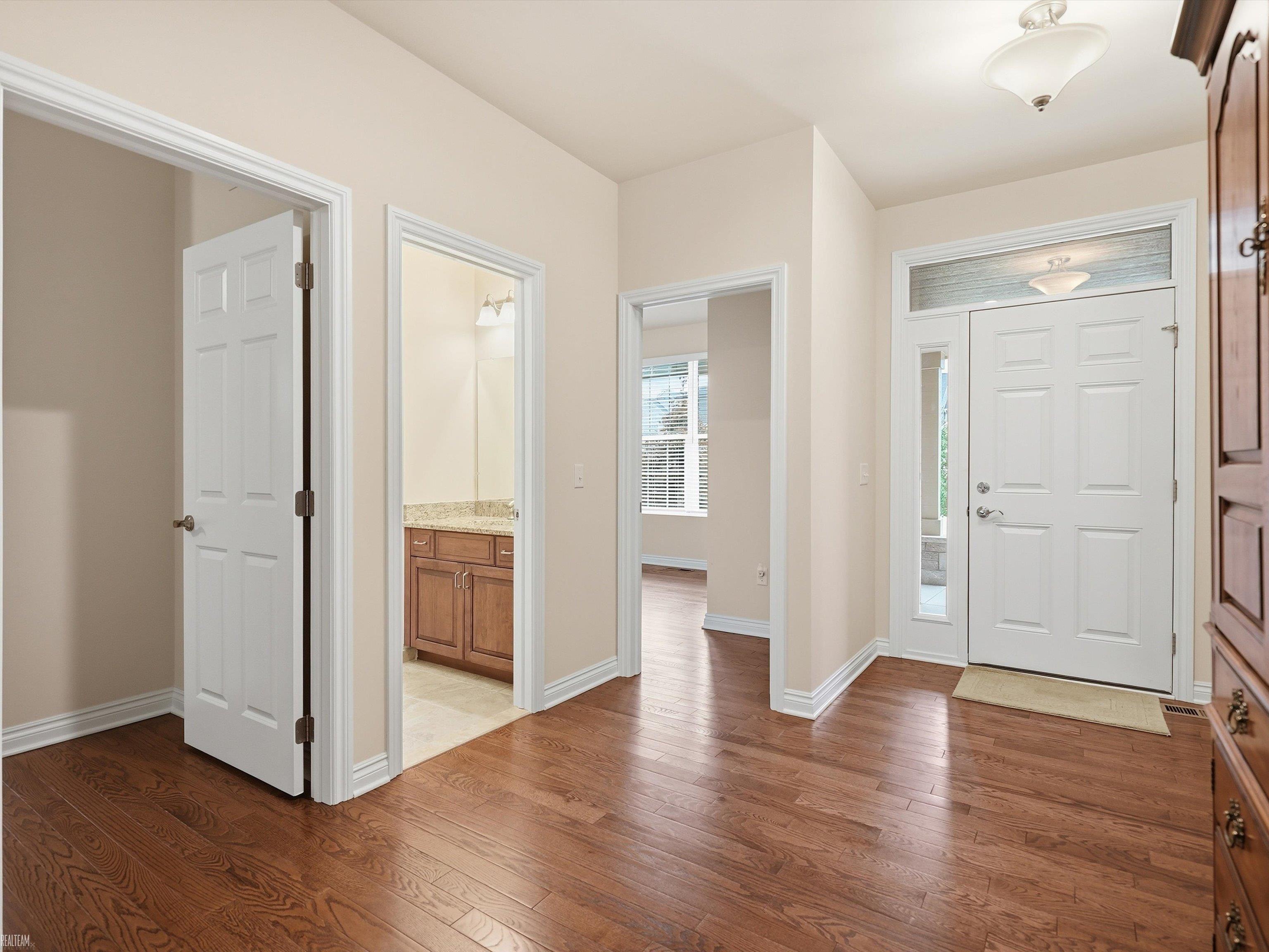 71672 Sarah Drive
