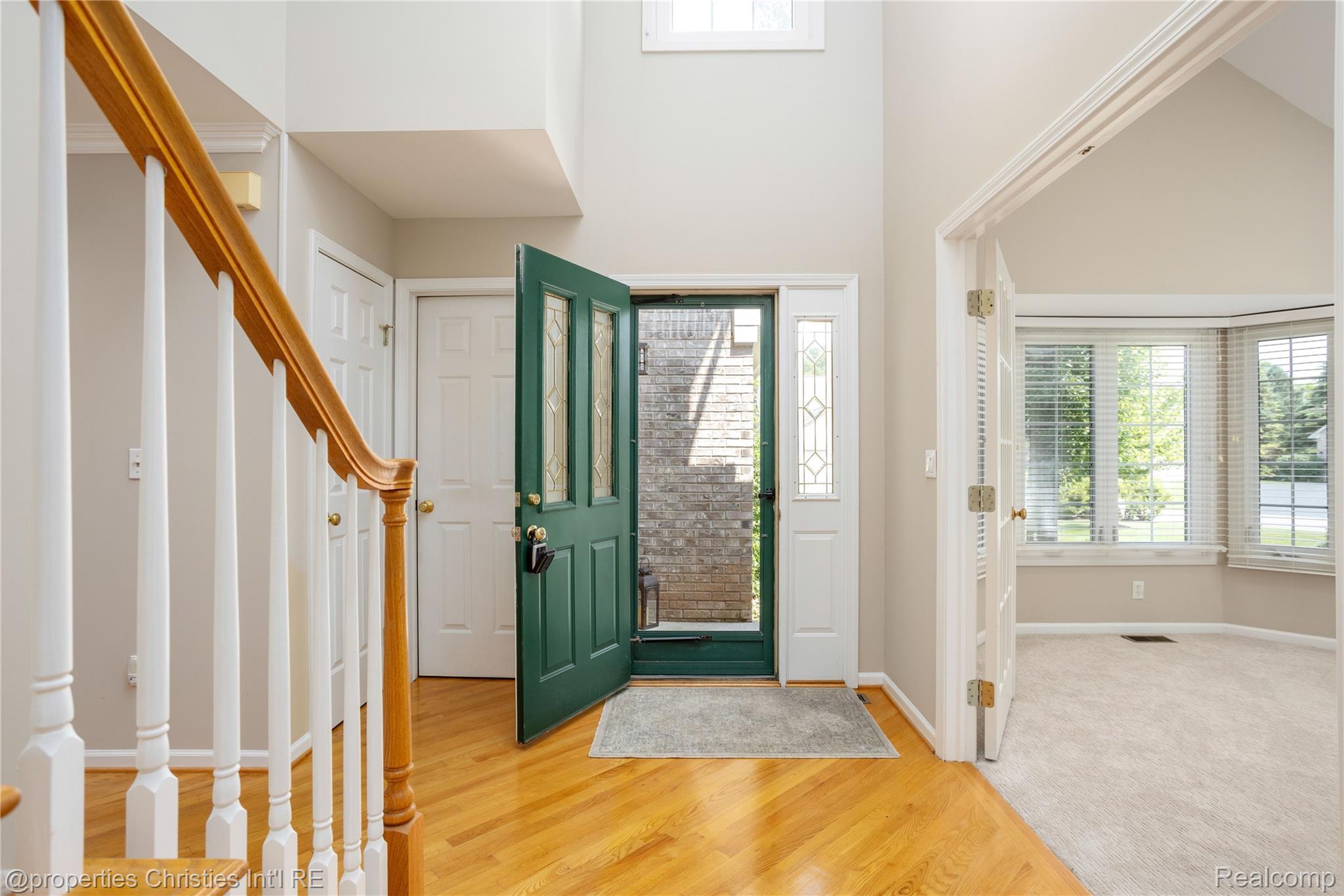 45330 Stonehedge Drive 2