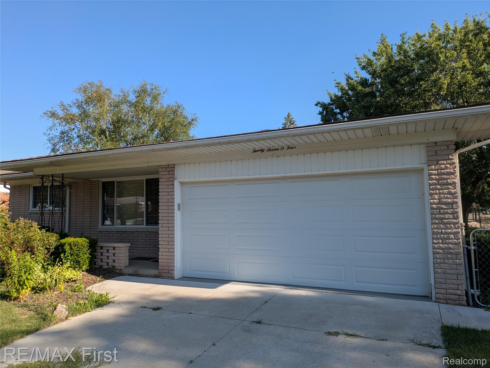 2704 Berkshire Drive