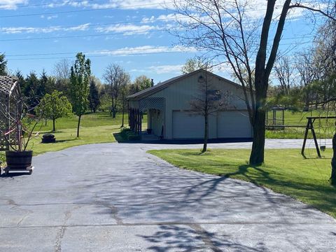 Tiny photo for 52590 North Avenue, Macomb Township, MI 48042 (MLS # 58050209516)