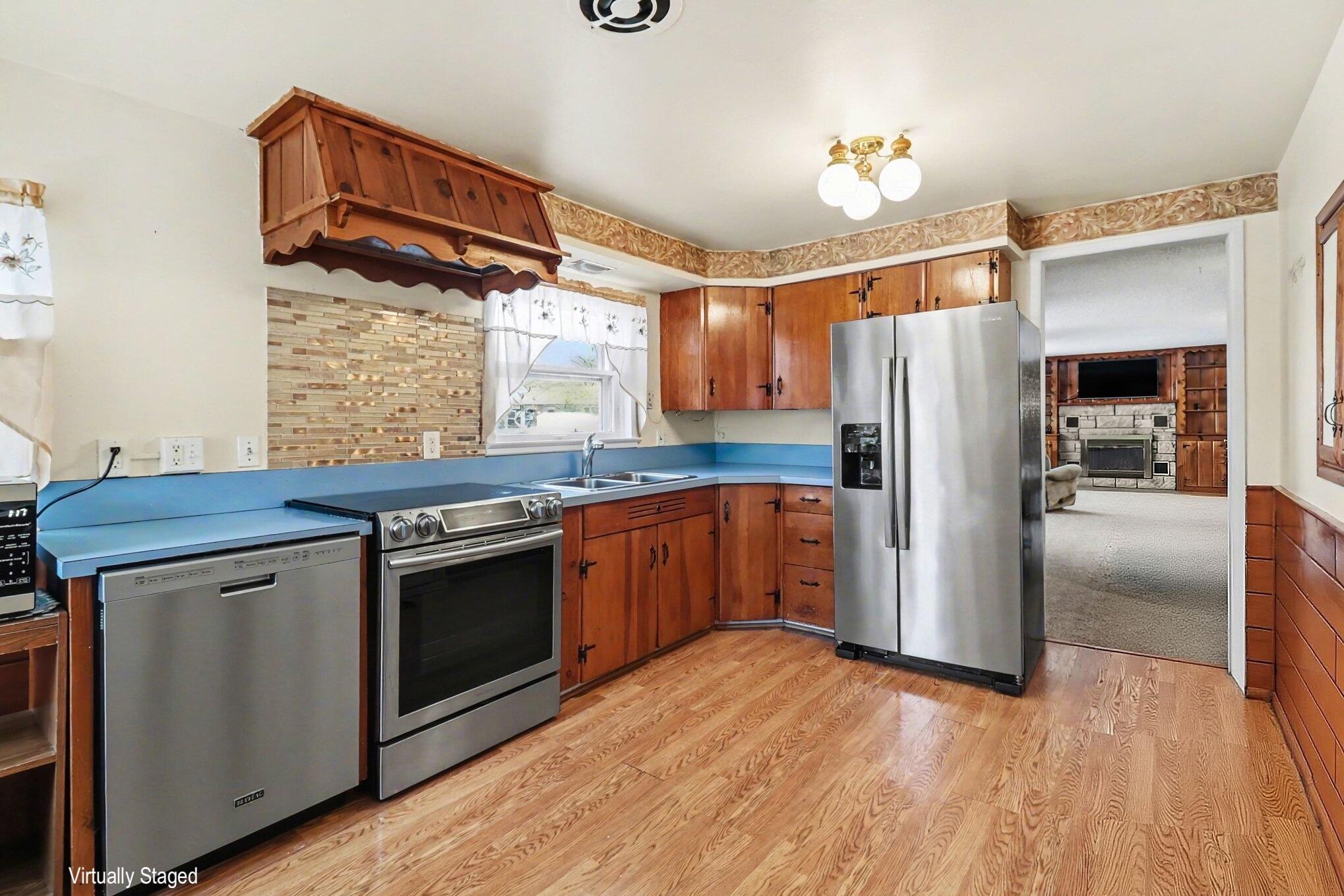 709 New William Street