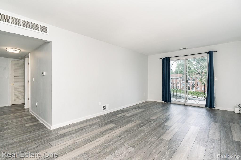 54795 Shelby Road 87