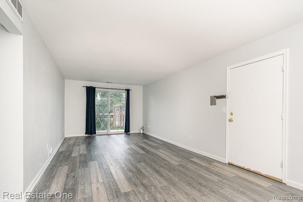 54795 Shelby Road 87