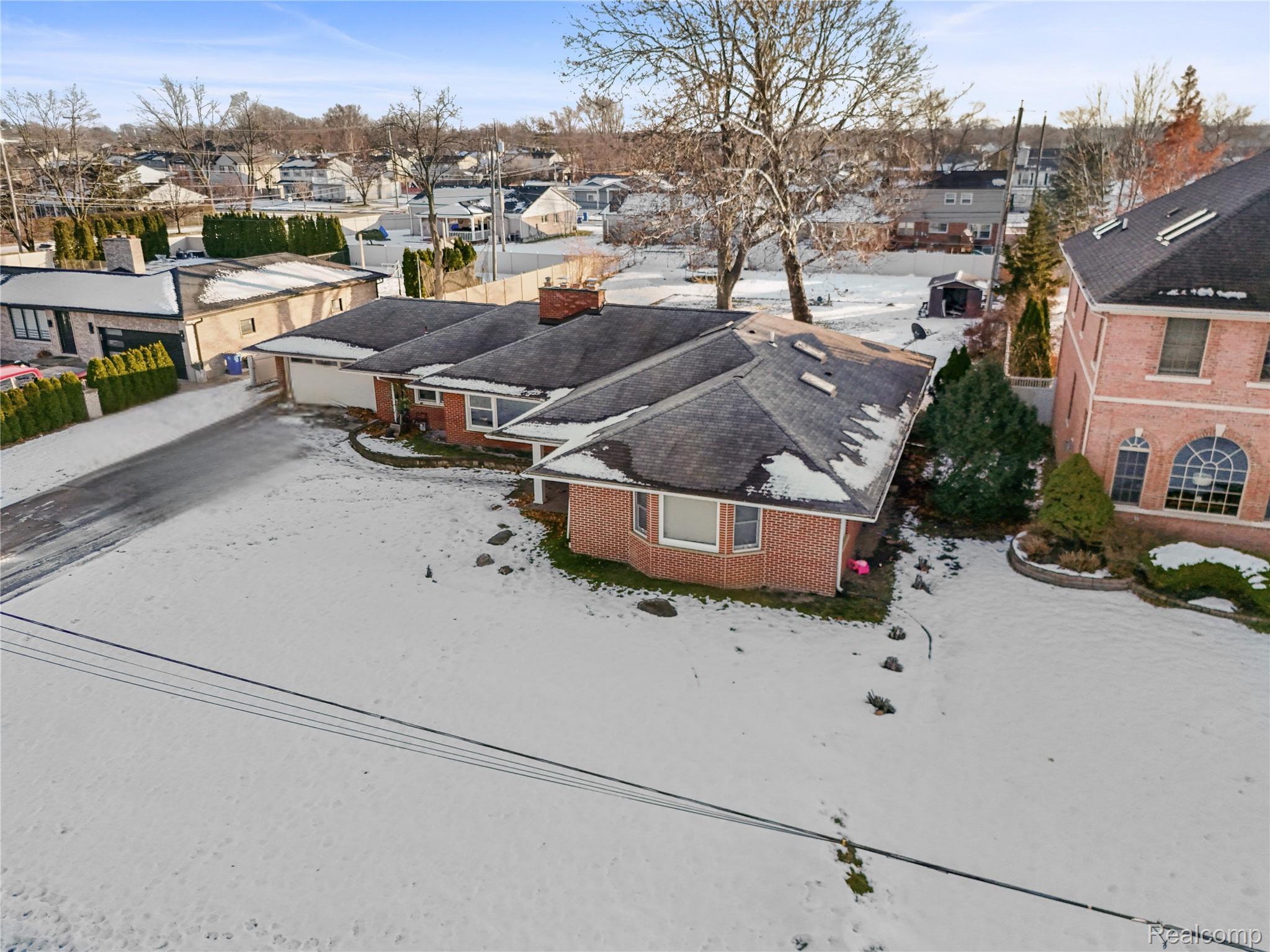 26639 Doxtator Street