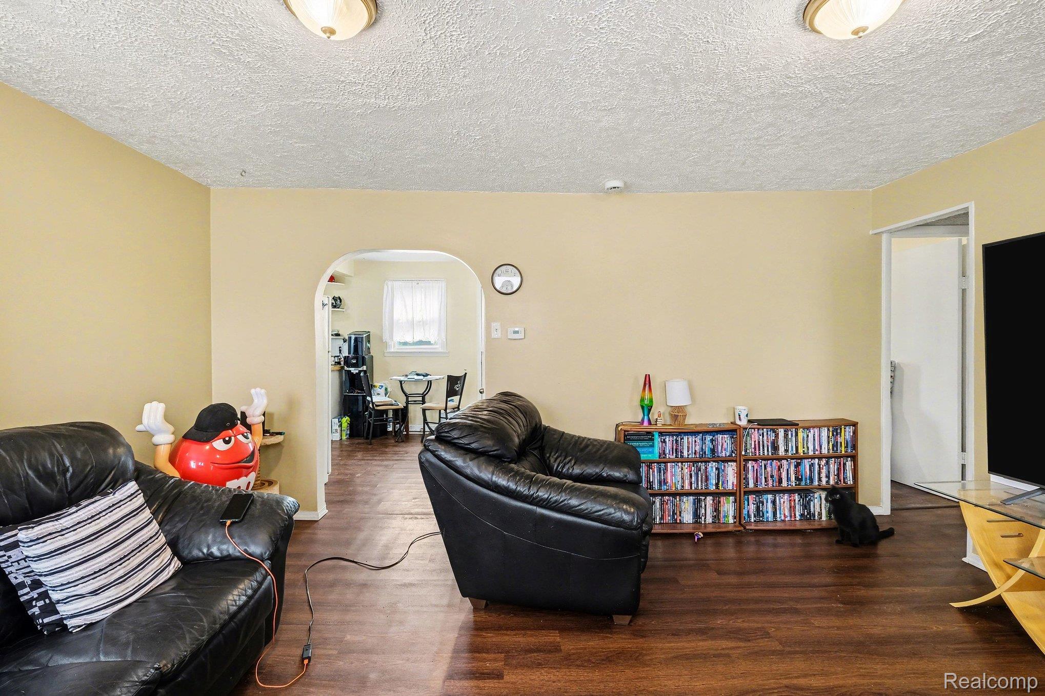 3316 Lockhead Street