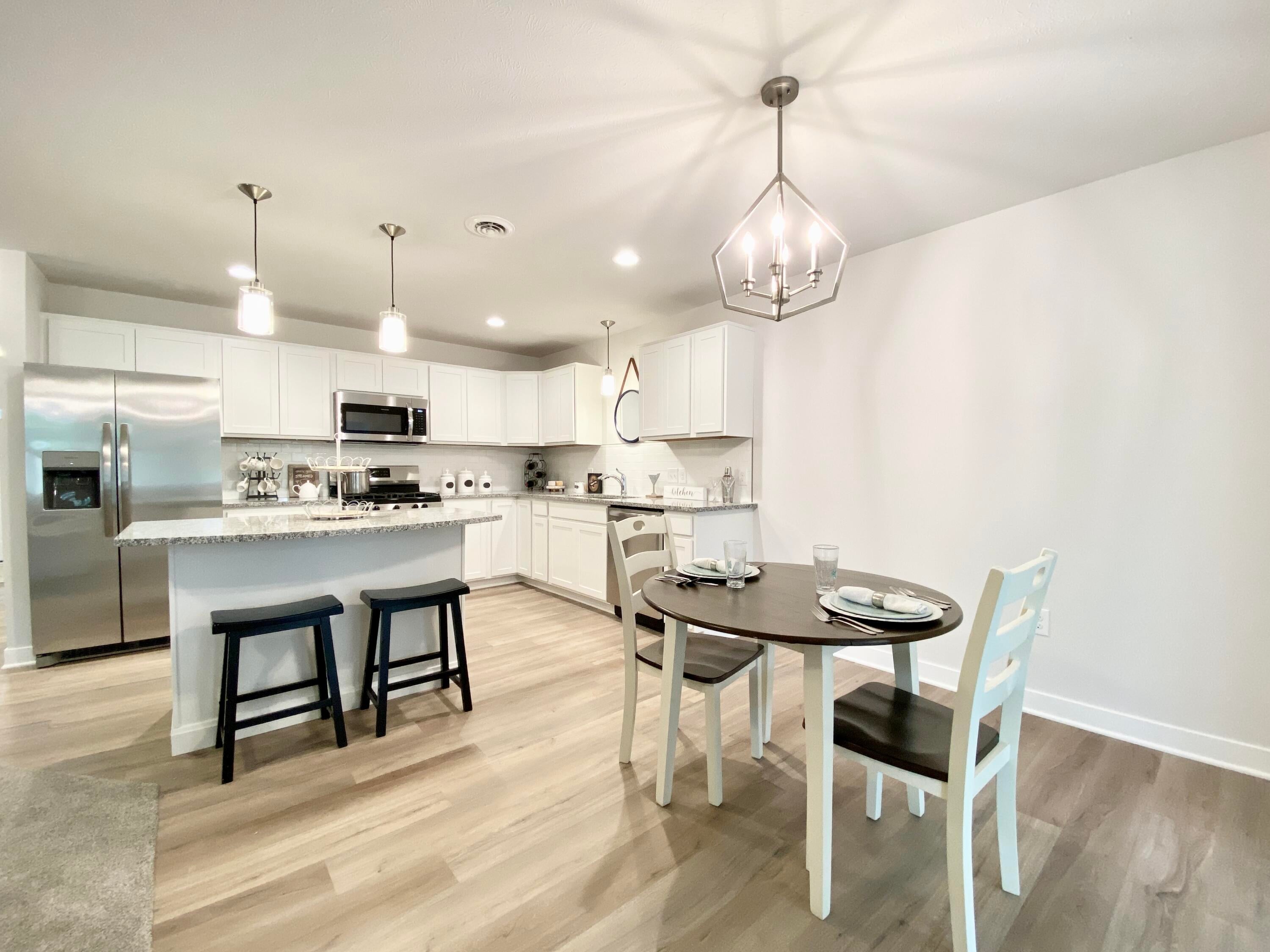 4293 Highpoint Drive 105