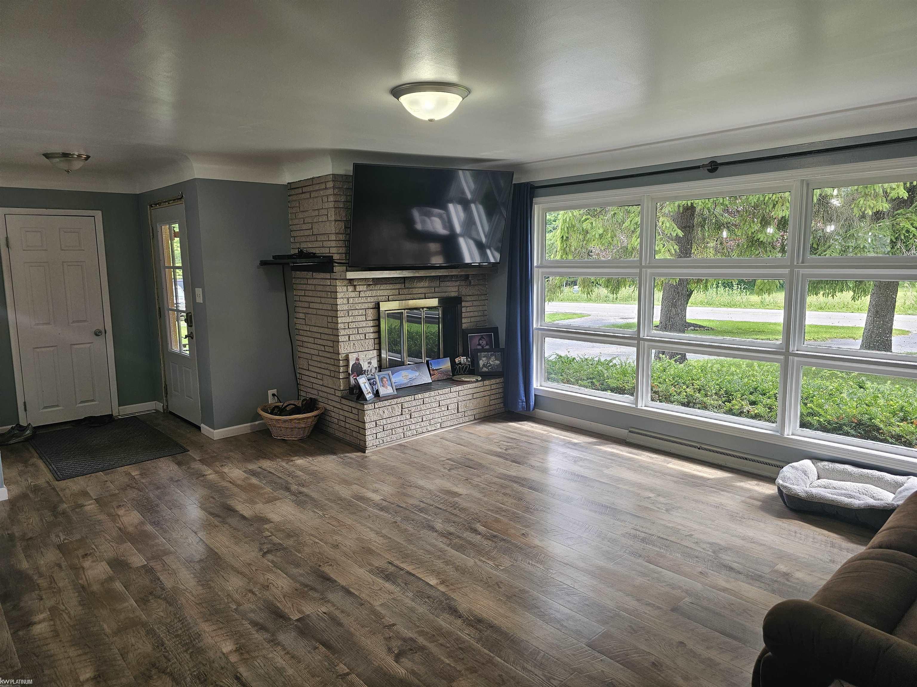 4385 Parker Road