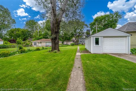 250 E Webster Street Ferndale City MI 48220