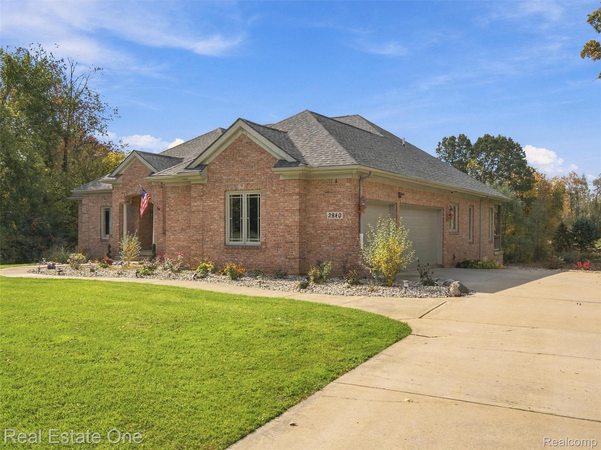 2840 Eric Drive