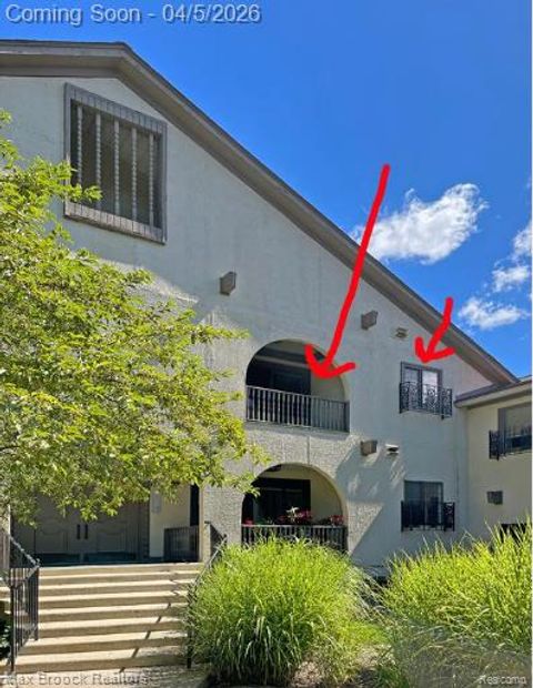 Tiny photo for 42160 Woodward Avenue #42, Bloomfield Hills City, MI 48304 (MLS # 20261019720)