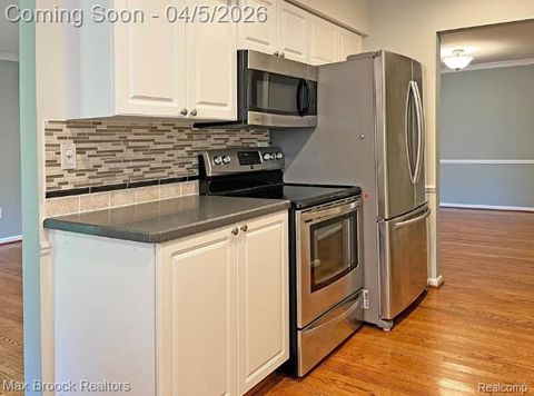 Tiny photo for 42160 Woodward Avenue #42, Bloomfield Hills City, MI 48304 (MLS # 20261019720)